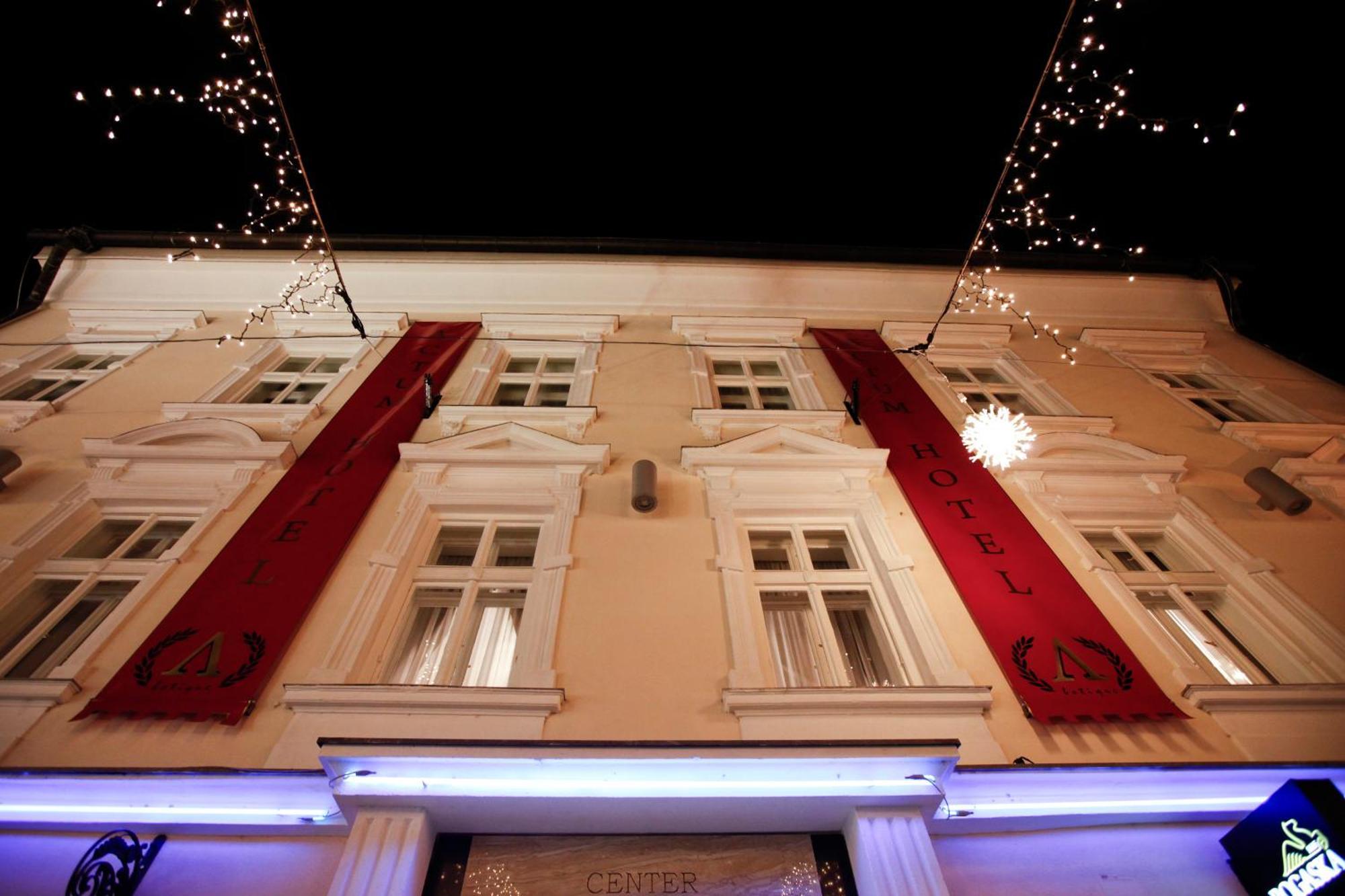Hotel Actum Kranj Exterior photo